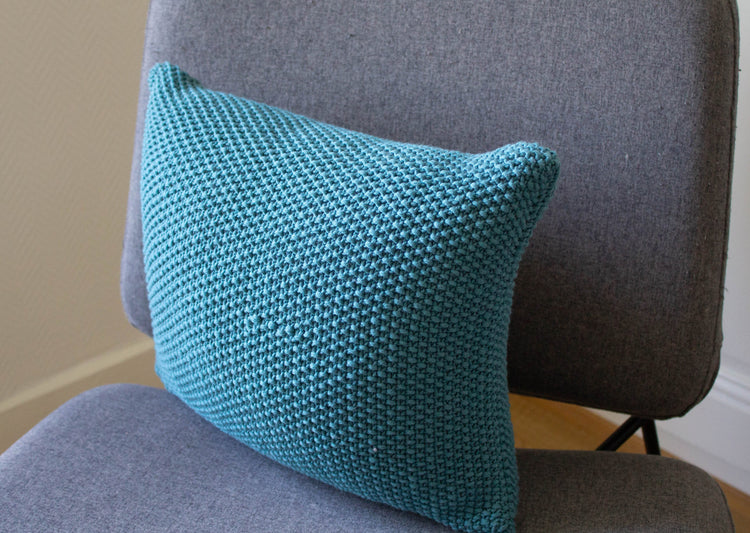 Seed Stitch Hand Knit Cushion in Teal